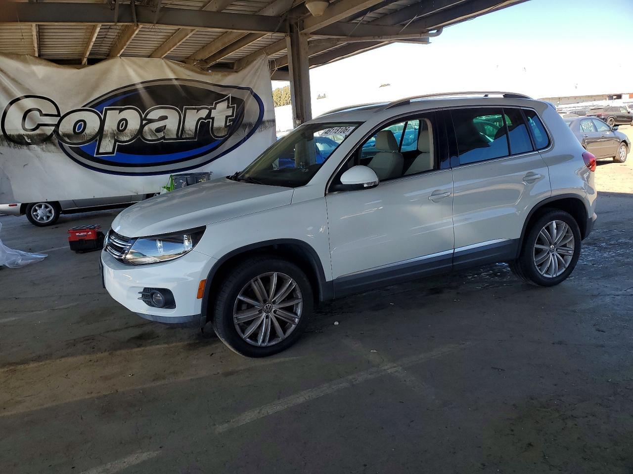 2015 Volkswagen Tiguan S