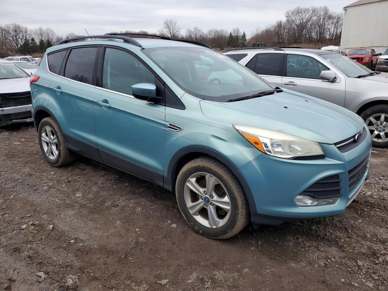 2013 Ford Escape Se - Фото 4