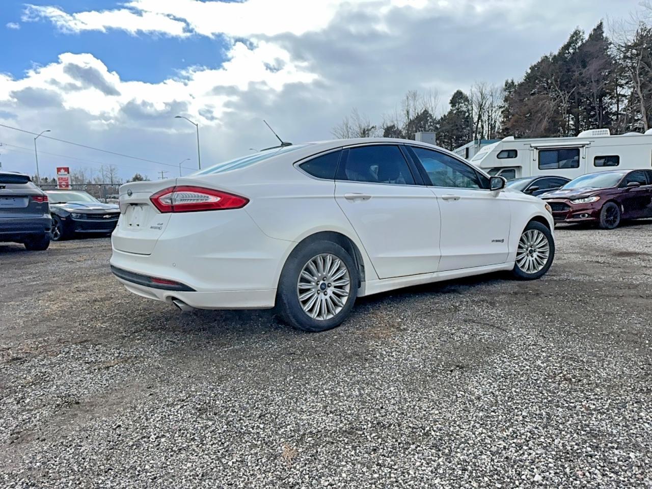2013 Ford Fusion Se Hybrid - Фото 4