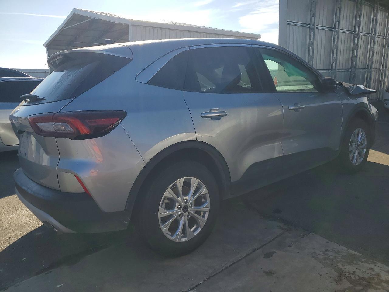 2024 Ford Escape Active - Фото 3