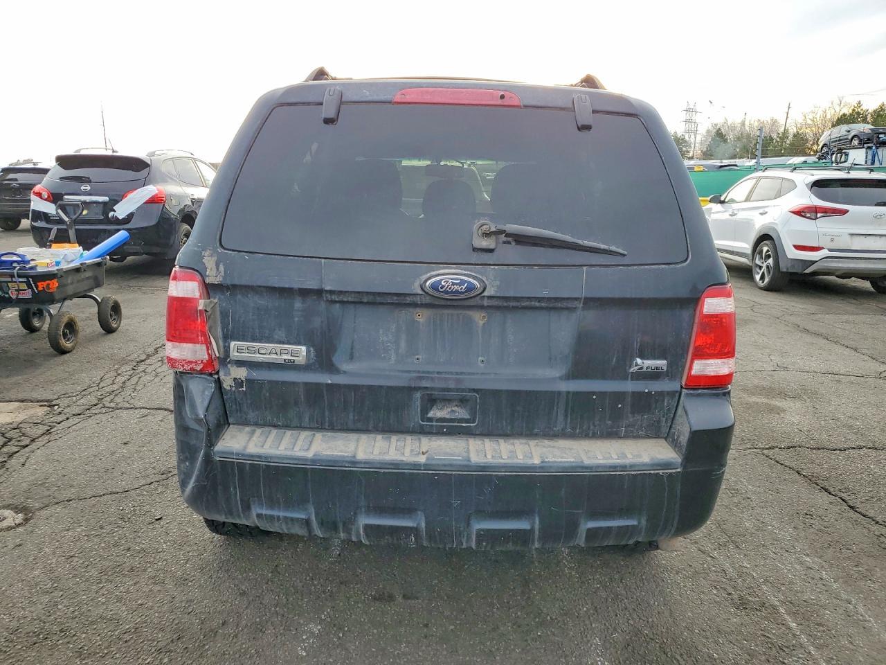 2010 Ford Escape - Image 6