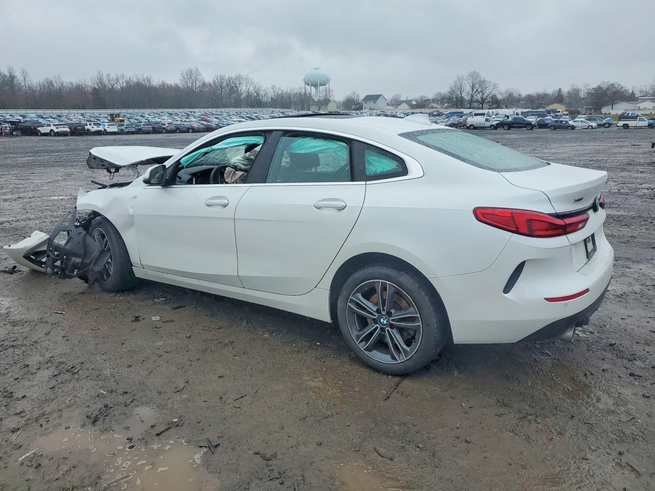 2024 BMW 228Xi - Фото 2