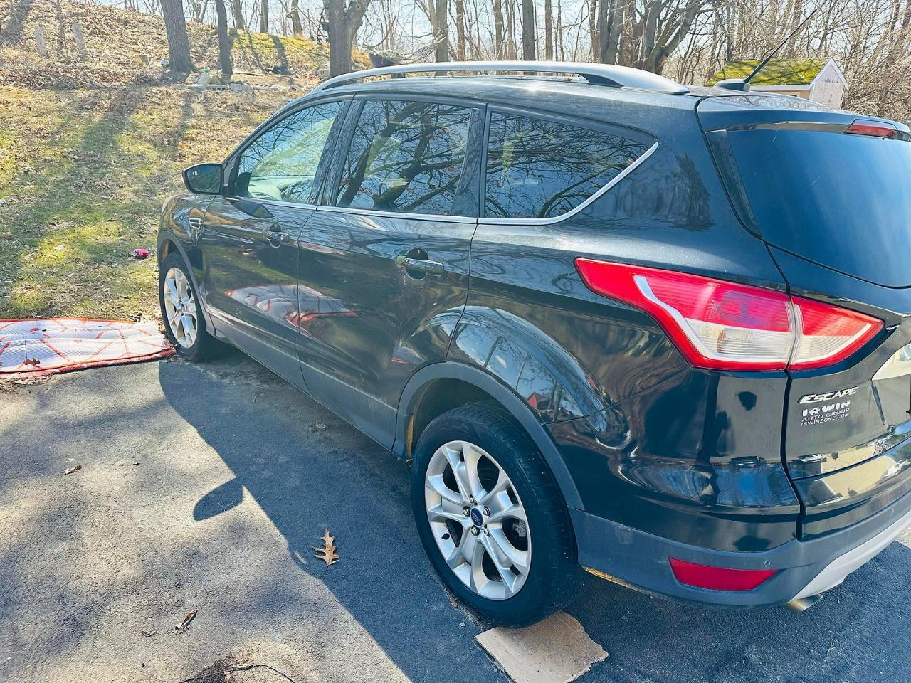 2014 Ford Escape Titanium - Фото 2