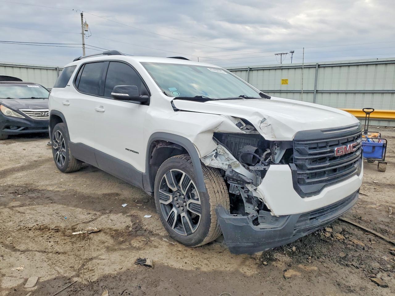2021 GMC Acadia Sle - Image 4