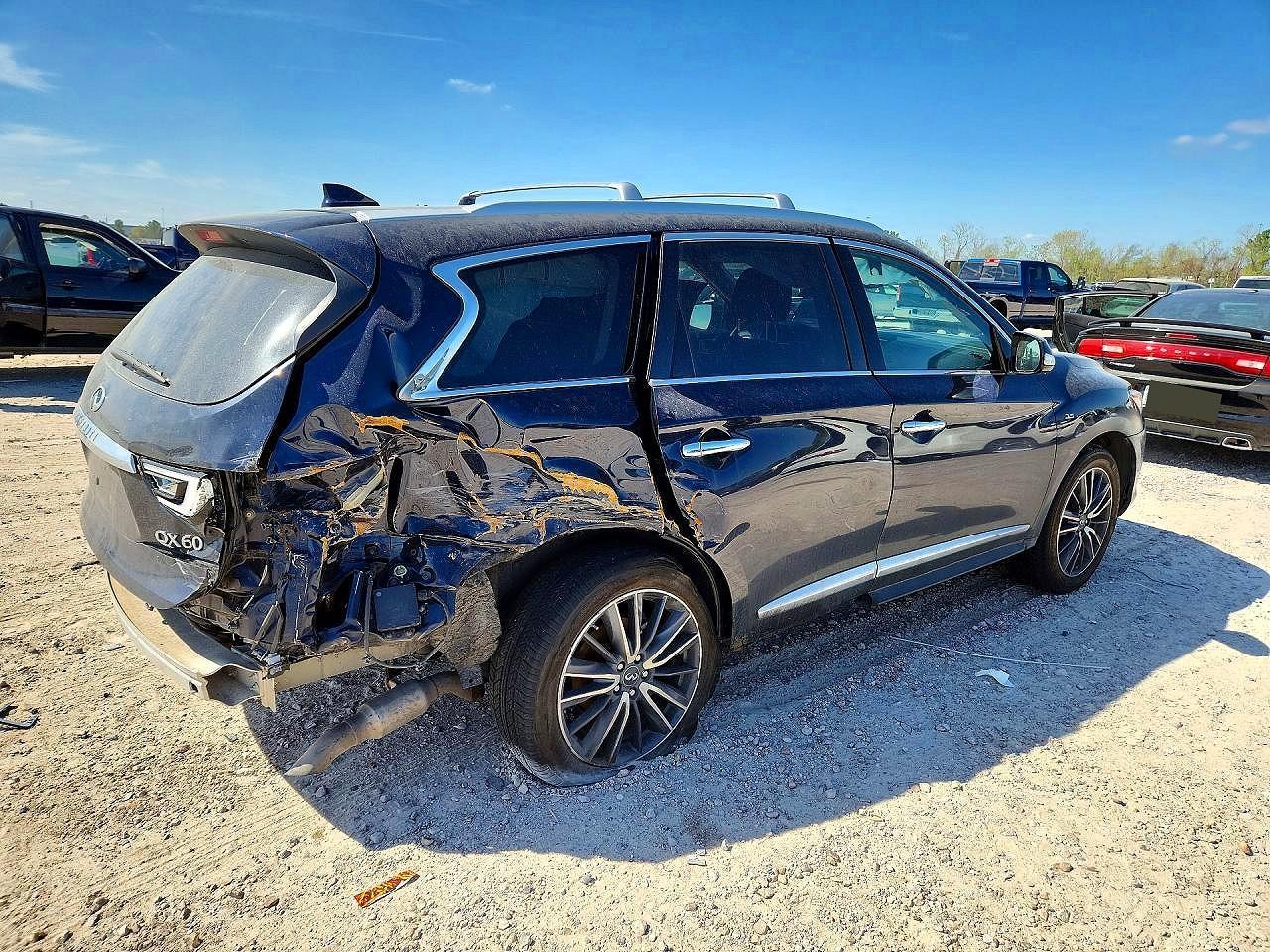 2019 Infiniti Qx60 Luxe - Image 3