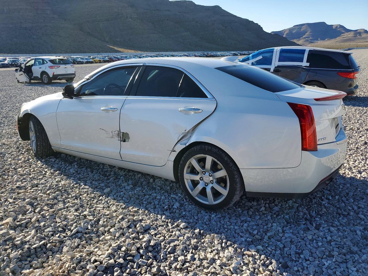 2015 Cadillac Ats - Фото 2