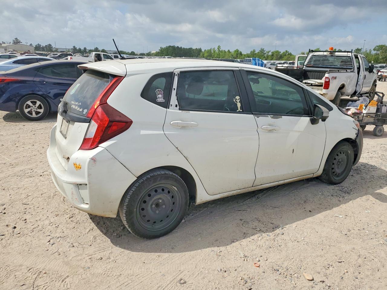 2017 Honda Fit Lx - Image 3