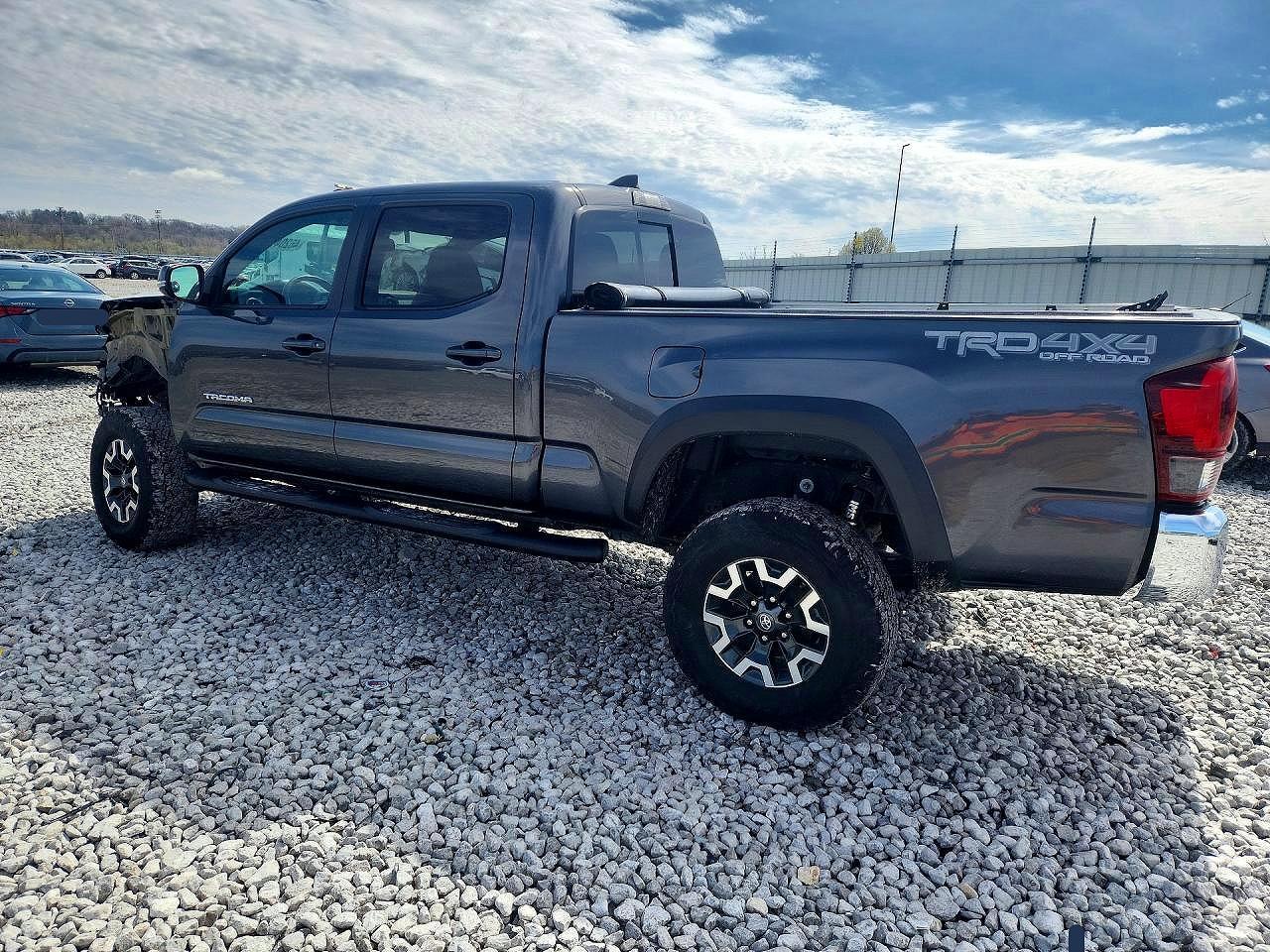 2019 Toyota Tacoma Trd Off-Road - Image 2