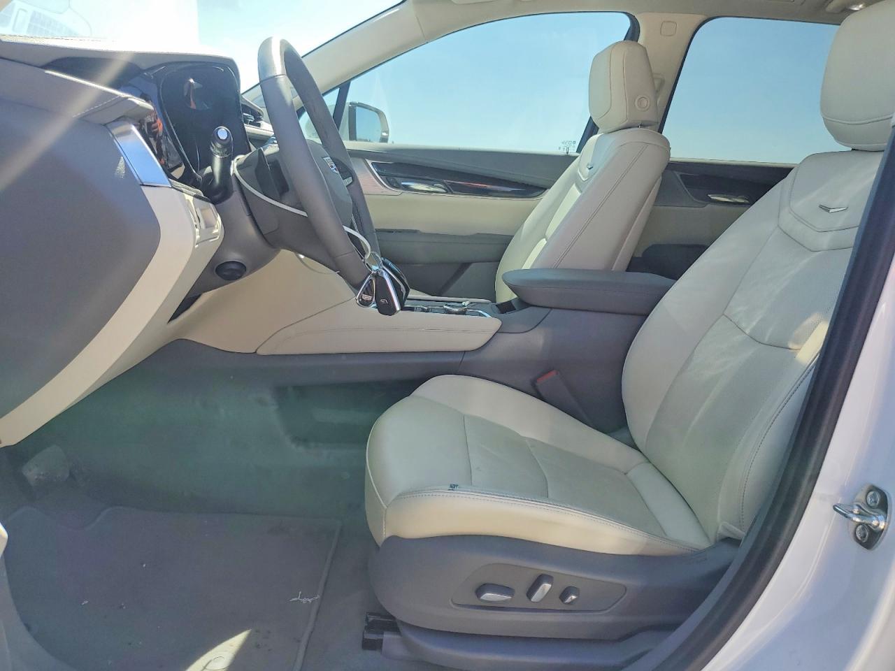 2025 Cadillac Xt6 Premium Luxury - Image 7