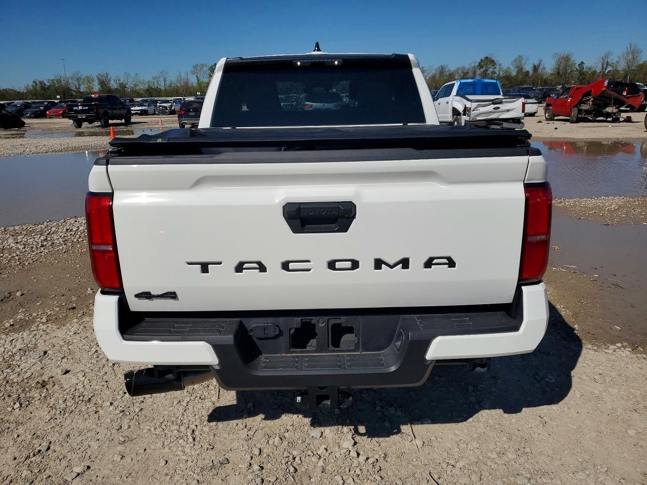2025 Toyota Tacoma Sr5 - Image 6