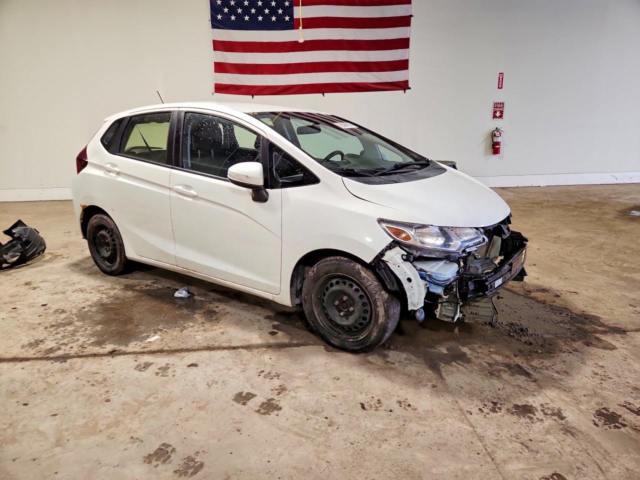 2016 Honda Fit Lx - Image 4