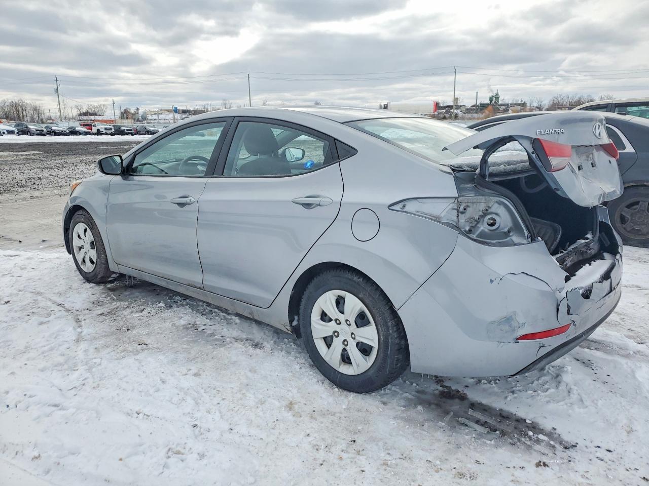 2016 Hyundai Elantra Se - Фото 2