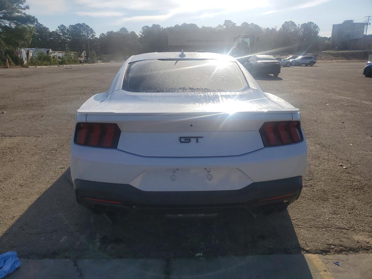 2024 Ford Mustang - Фото 6