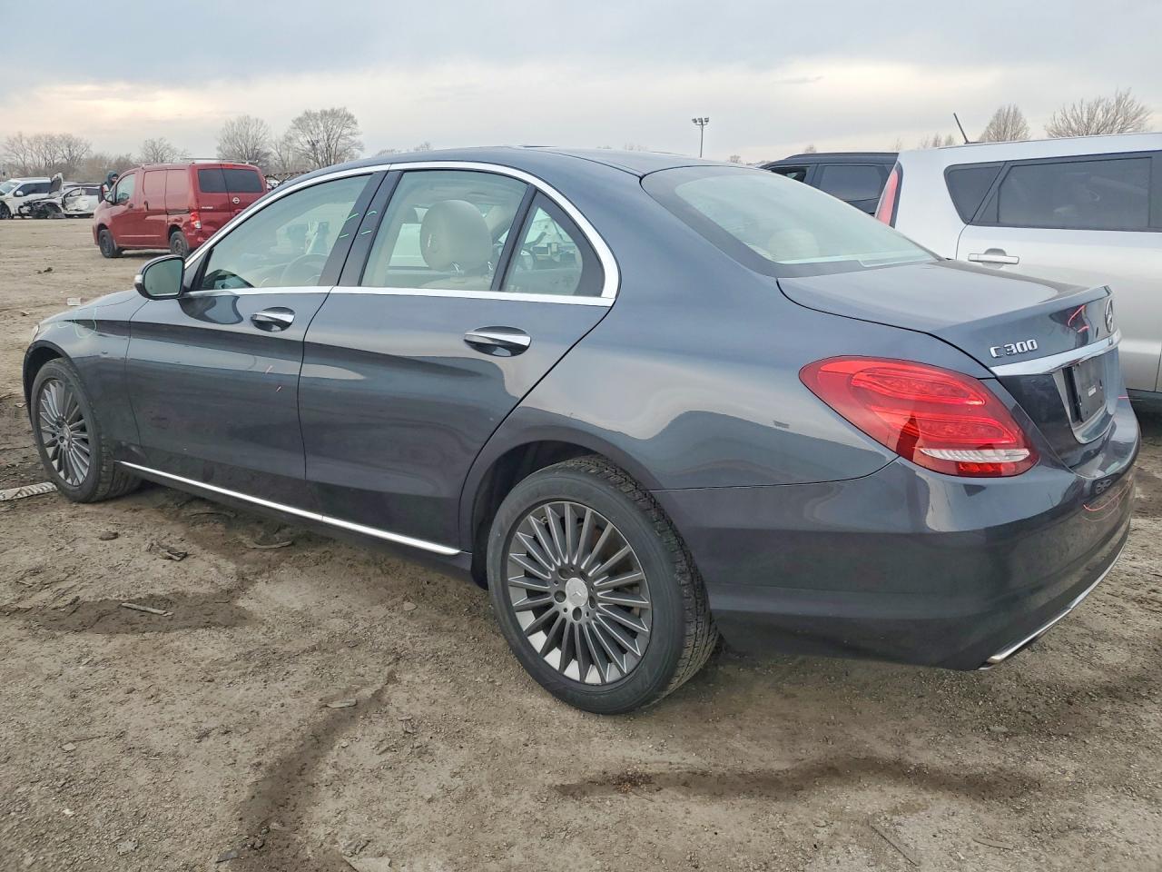 2015 Mercedes-Benz C - Фото 2