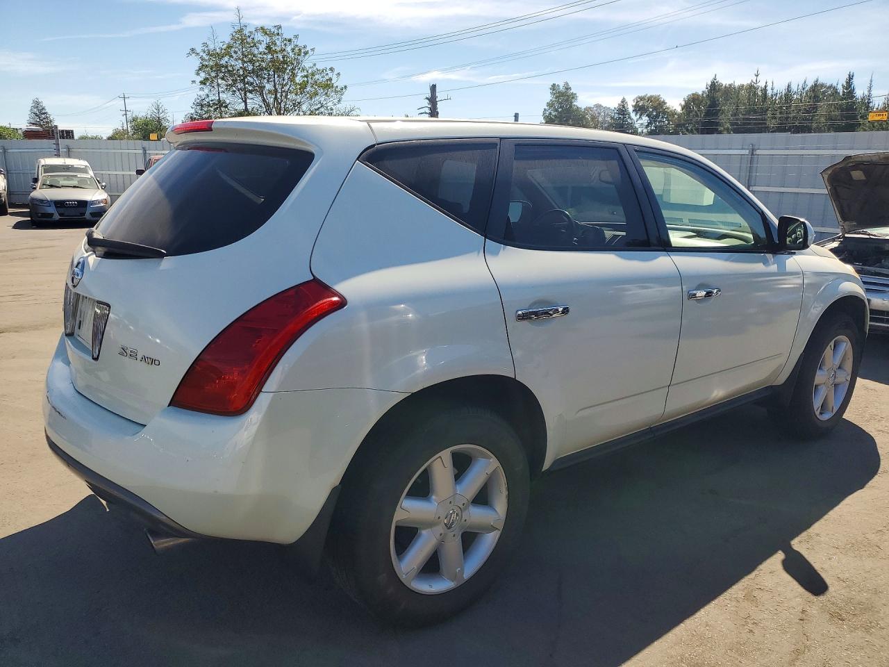 2003 Nissan Murano - Image 3