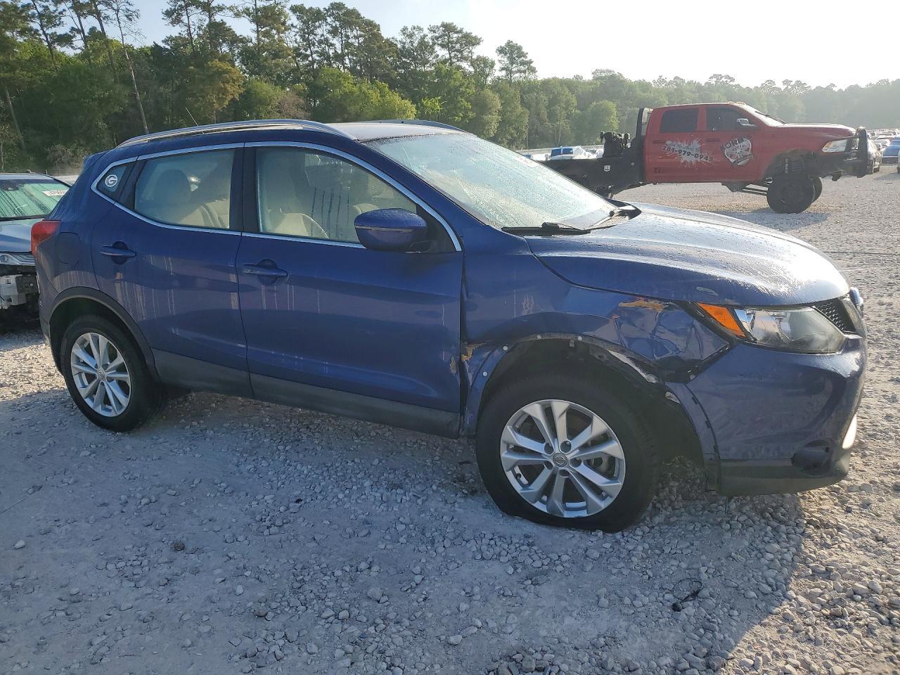 2017 Nissan Rogue Sport Sv - Image 4