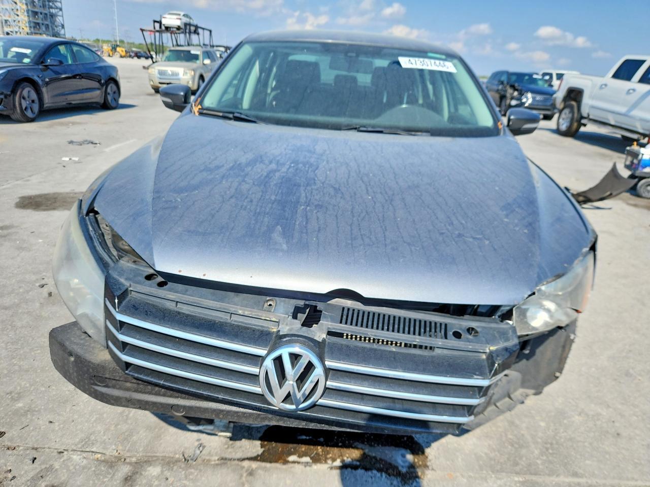 2014 Volkswagen Passat S - Фото 5