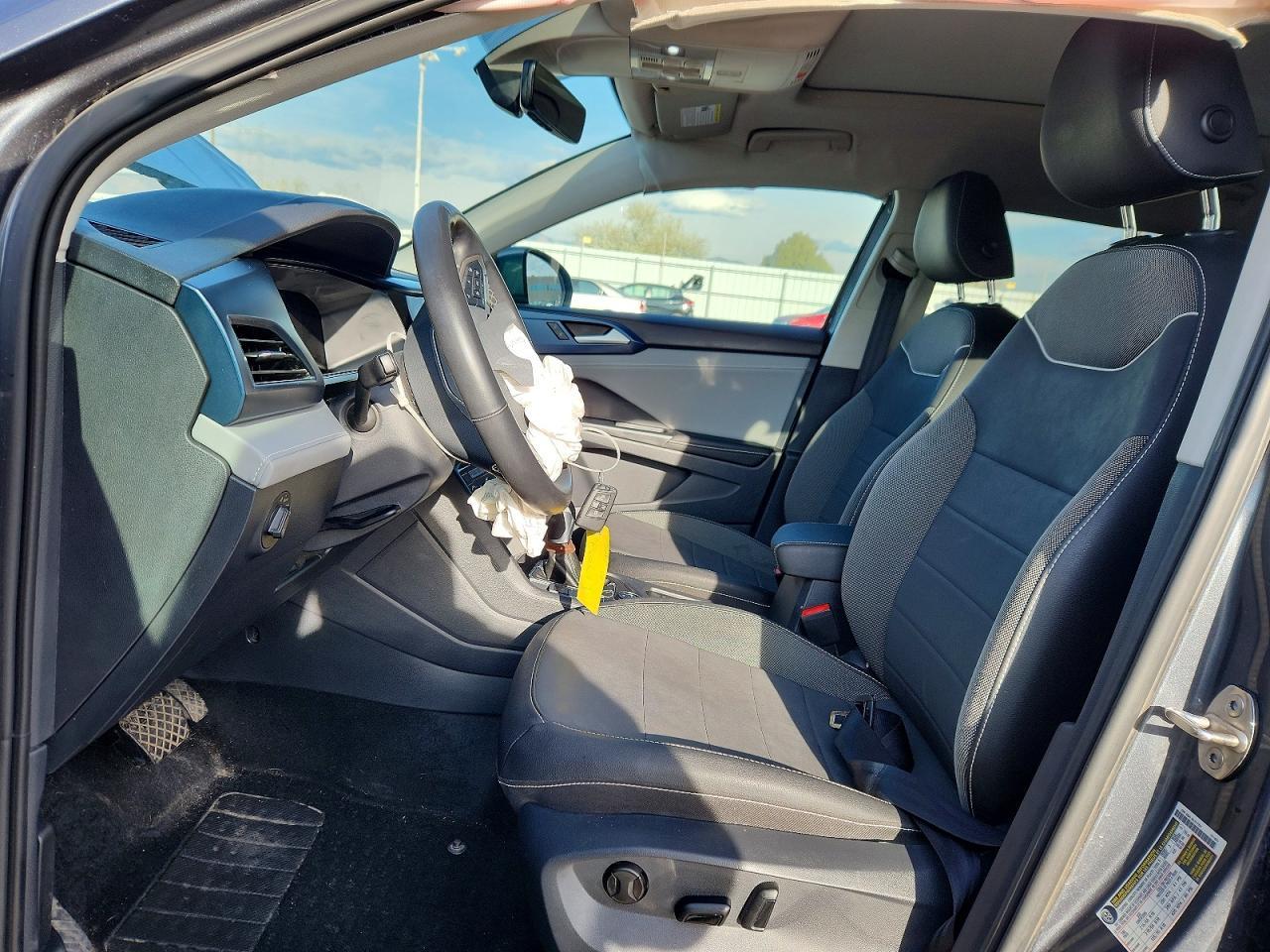 2024 Volkswagen Taos Se - Фото 7