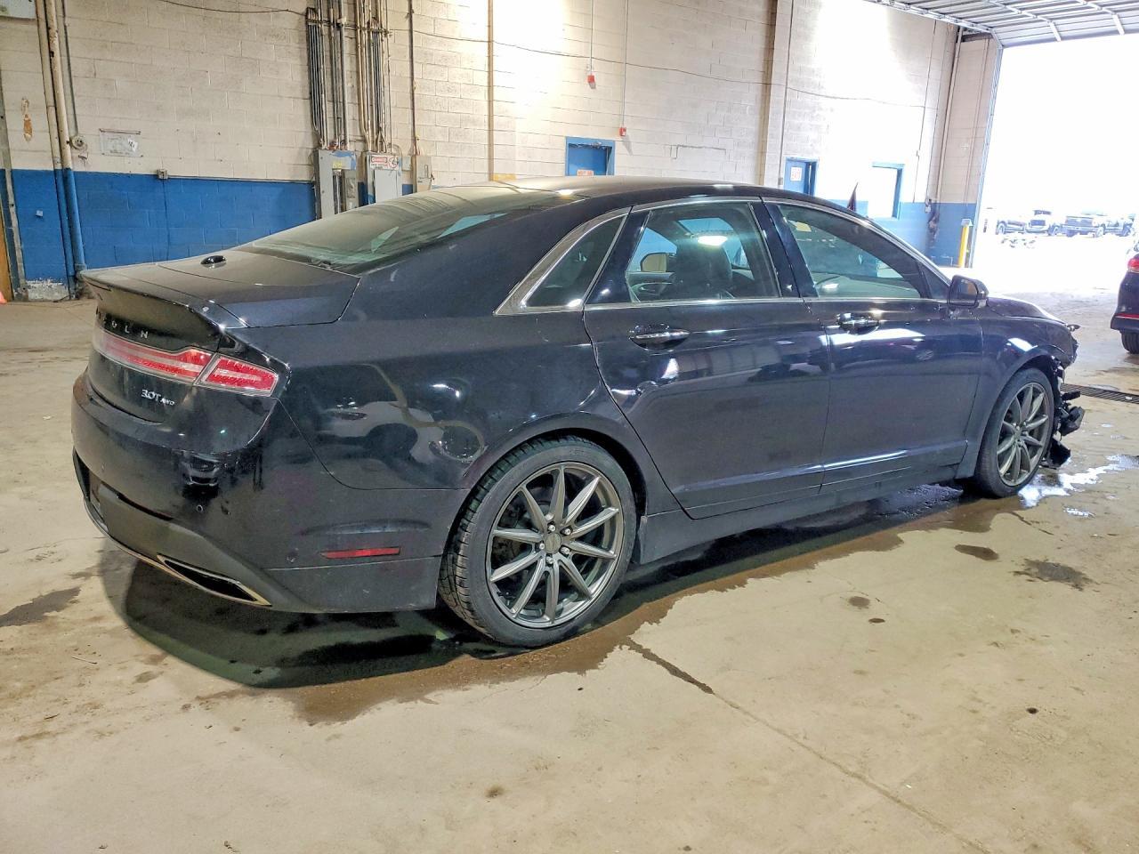 2019 Lincoln Mkz Reserve Ii - Image 3
