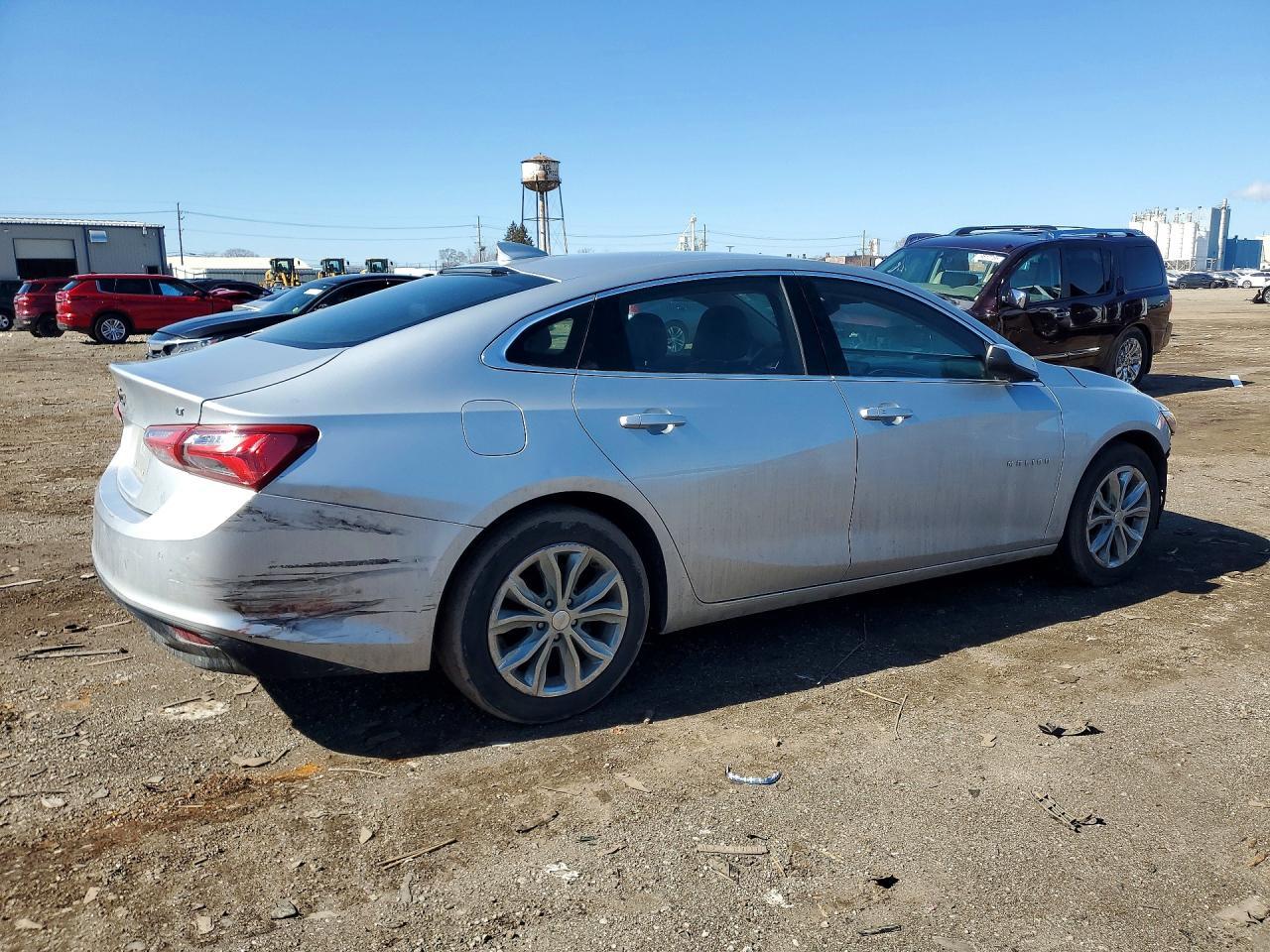 2019 Chevrolet Malibu Lt - Image 3