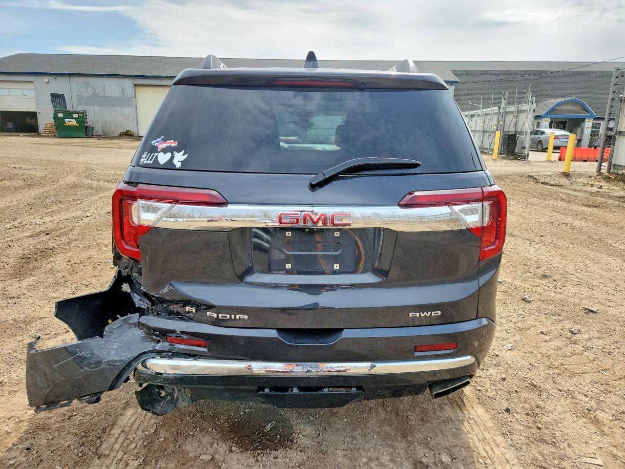 2022 GMC Acadia Denali - Image 6