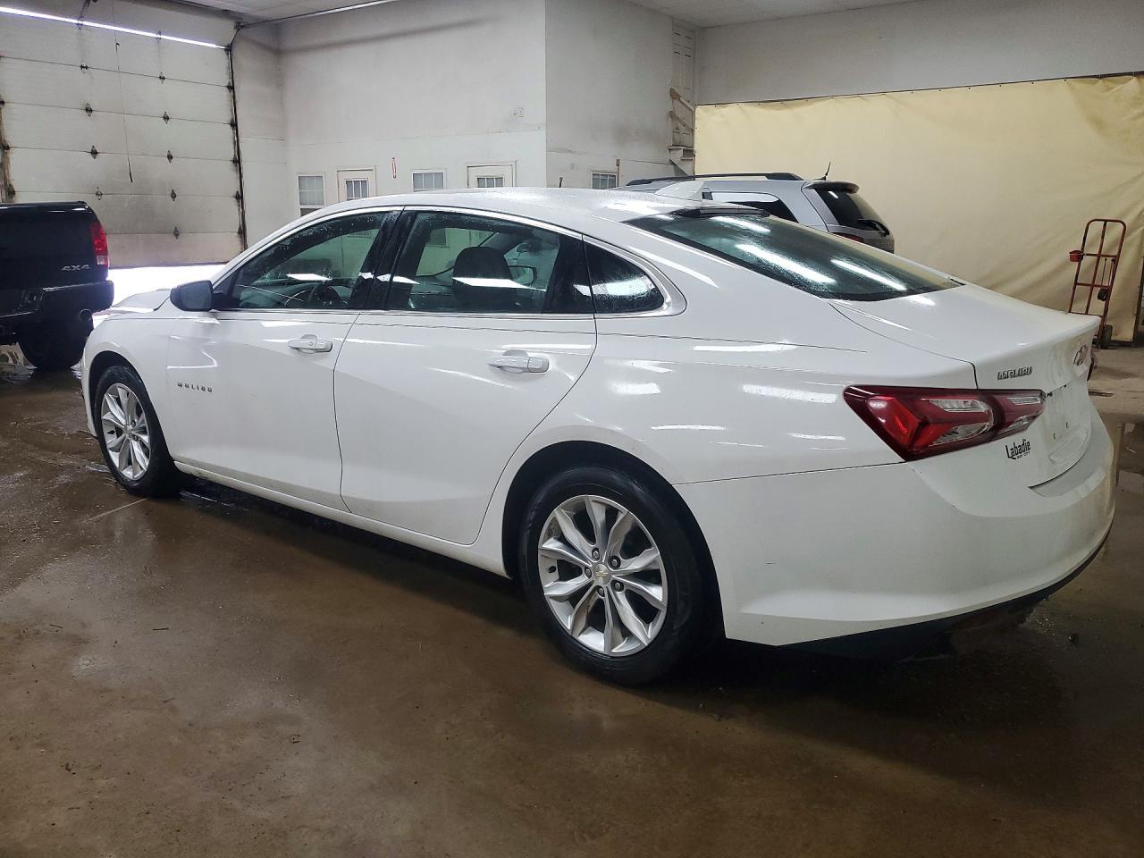 2019 Chevrolet Malibu Lt - Фото 2
