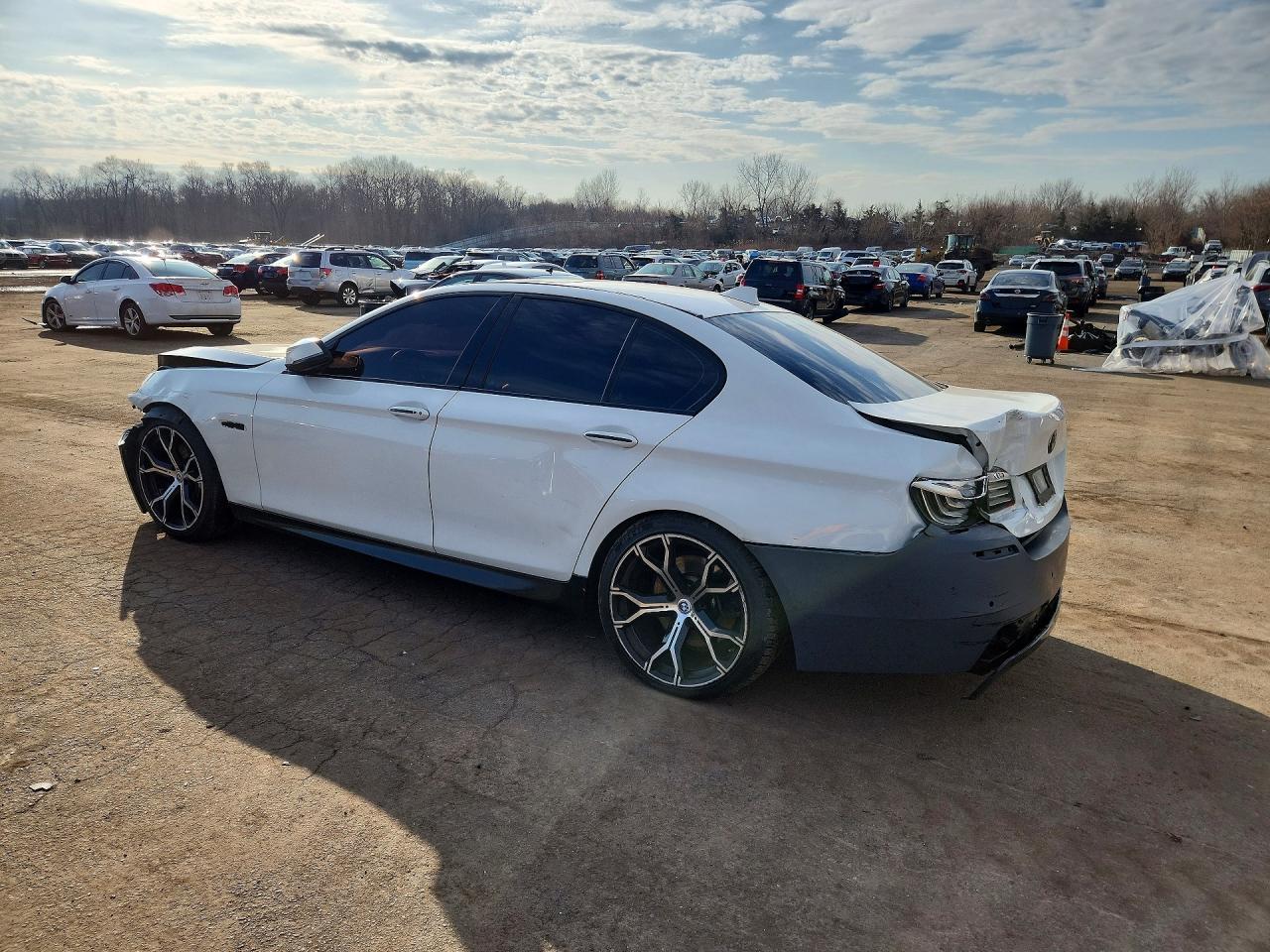 2016 BMW 550 Xi - Image 2
