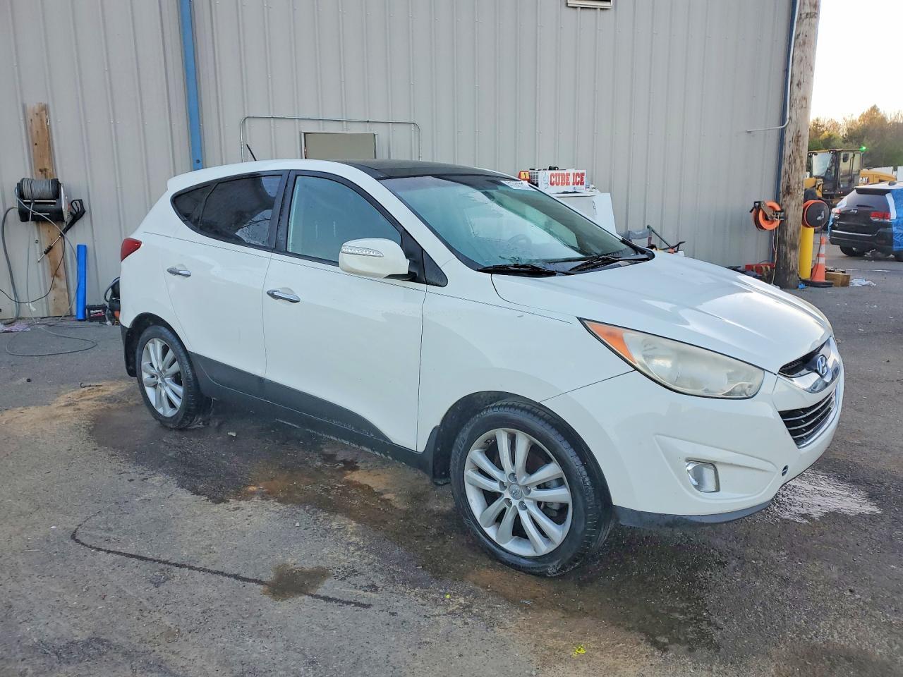2013 Hyundai Tucson Limited - Image 4