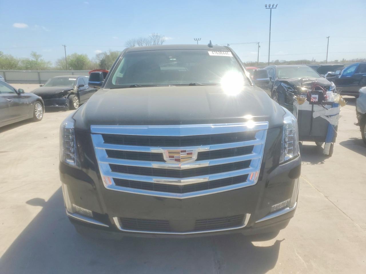 2016 Cadillac Escalade Esv Luxury - Фото 5