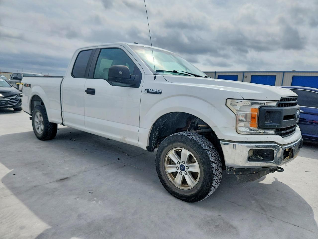 2018 Ford F150 Super Cab - Фото 4