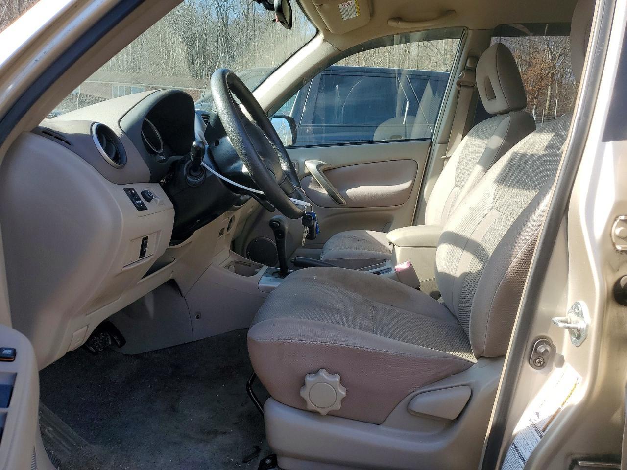 2005 Toyota Rav4 Base - Image 7