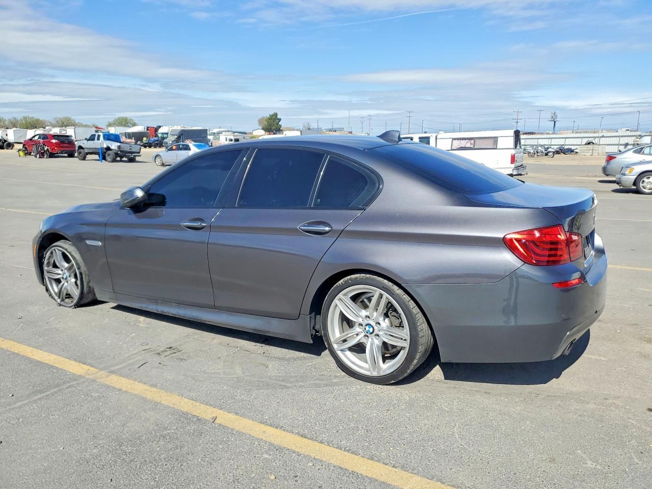 2015 BMW 535 - Image 2