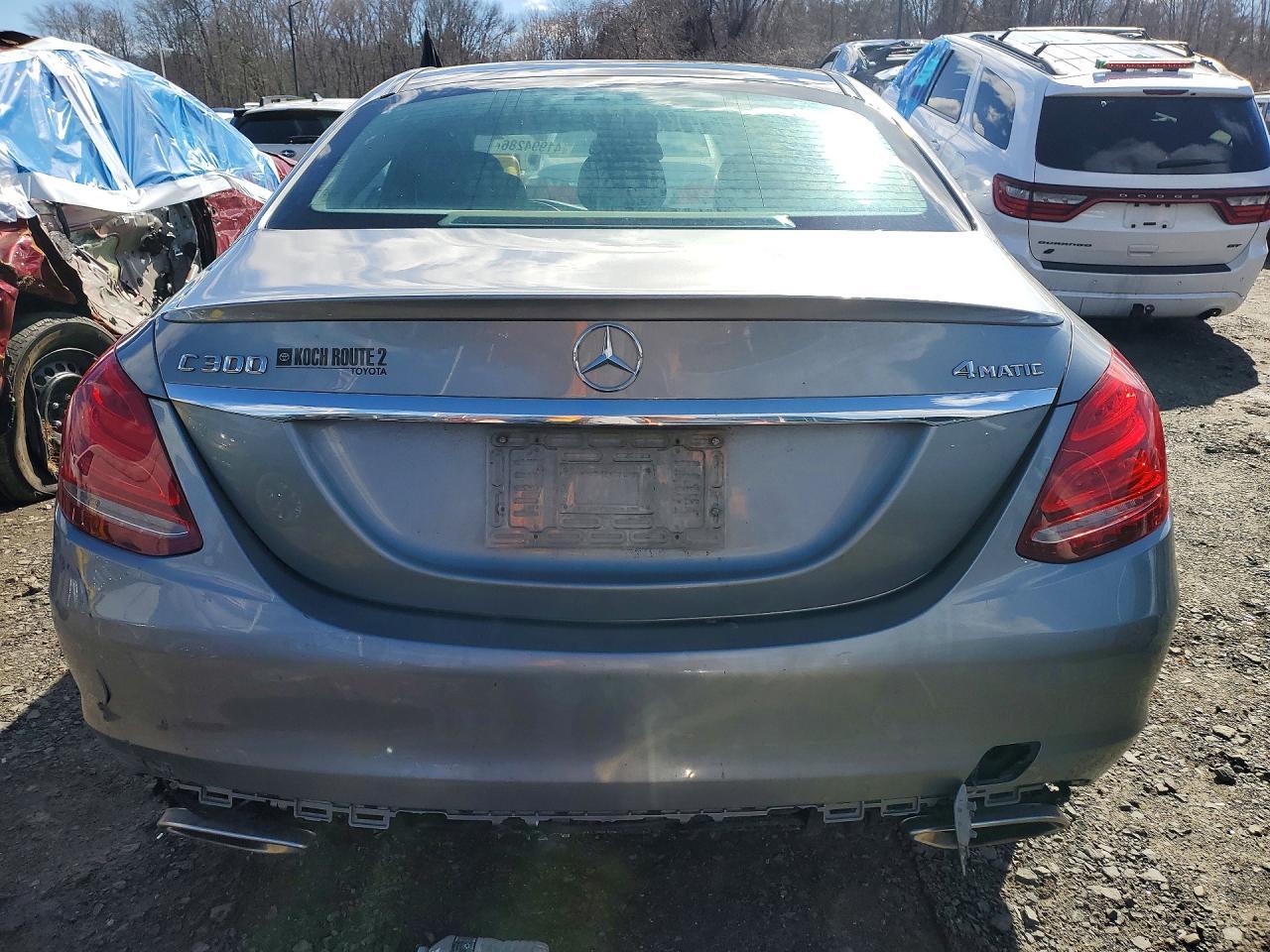 2016 Mercedes-Benz C 300 4Matic - Фото 6