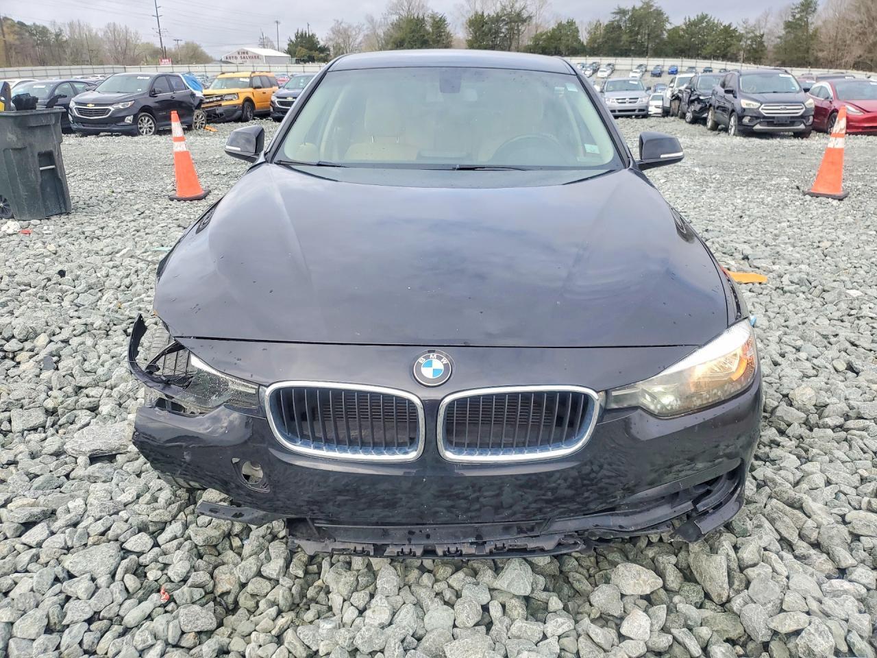 2016 BMW 320 I - Image 5