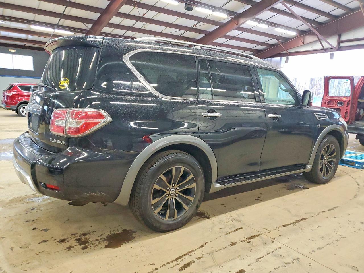 2017 Nissan Armada Platinum - Фото 3