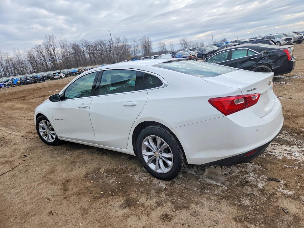 2023 Chevrolet Malibu Lt - Image 2