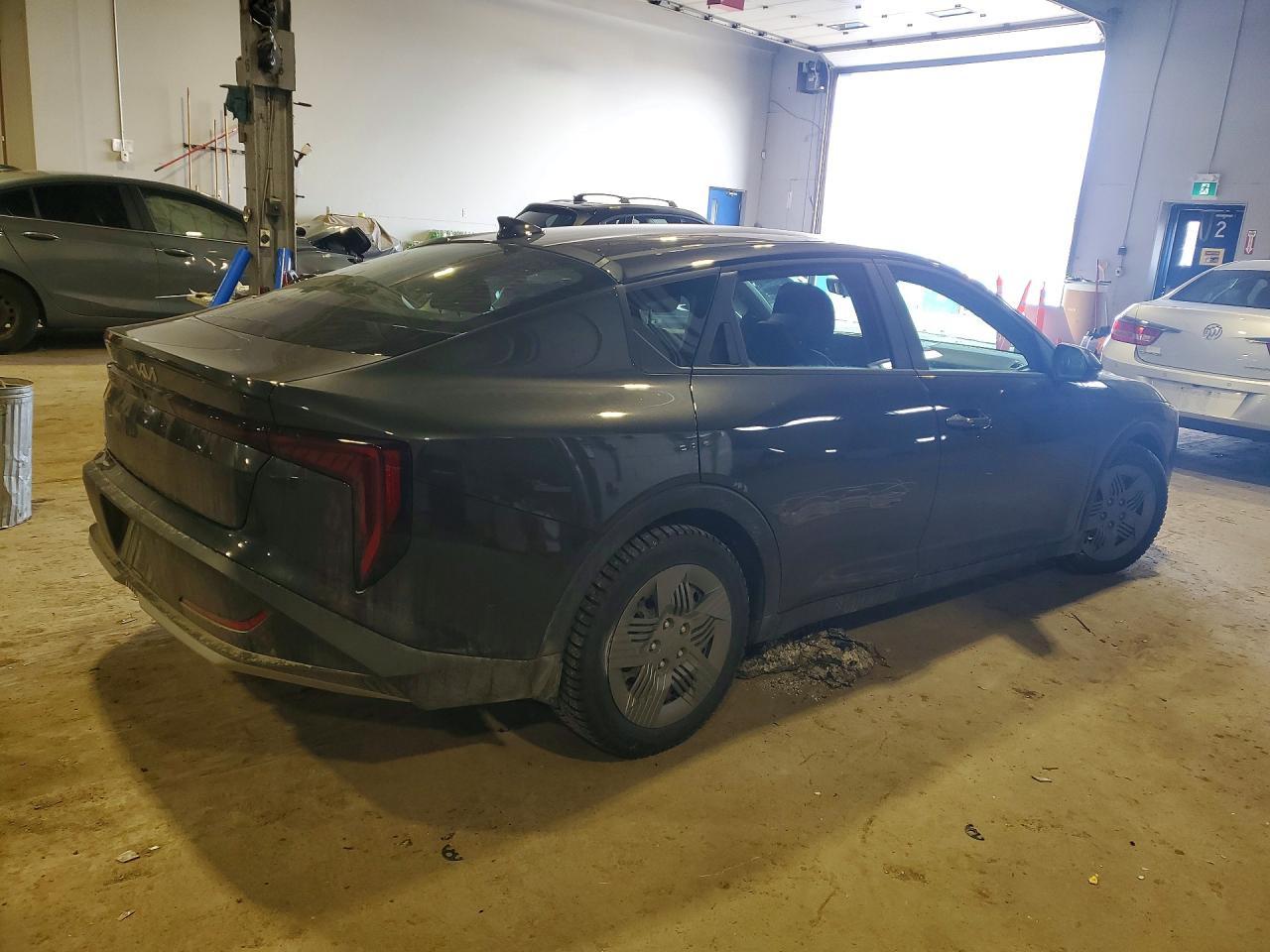 2025 Kia K4 Lx - Image 3