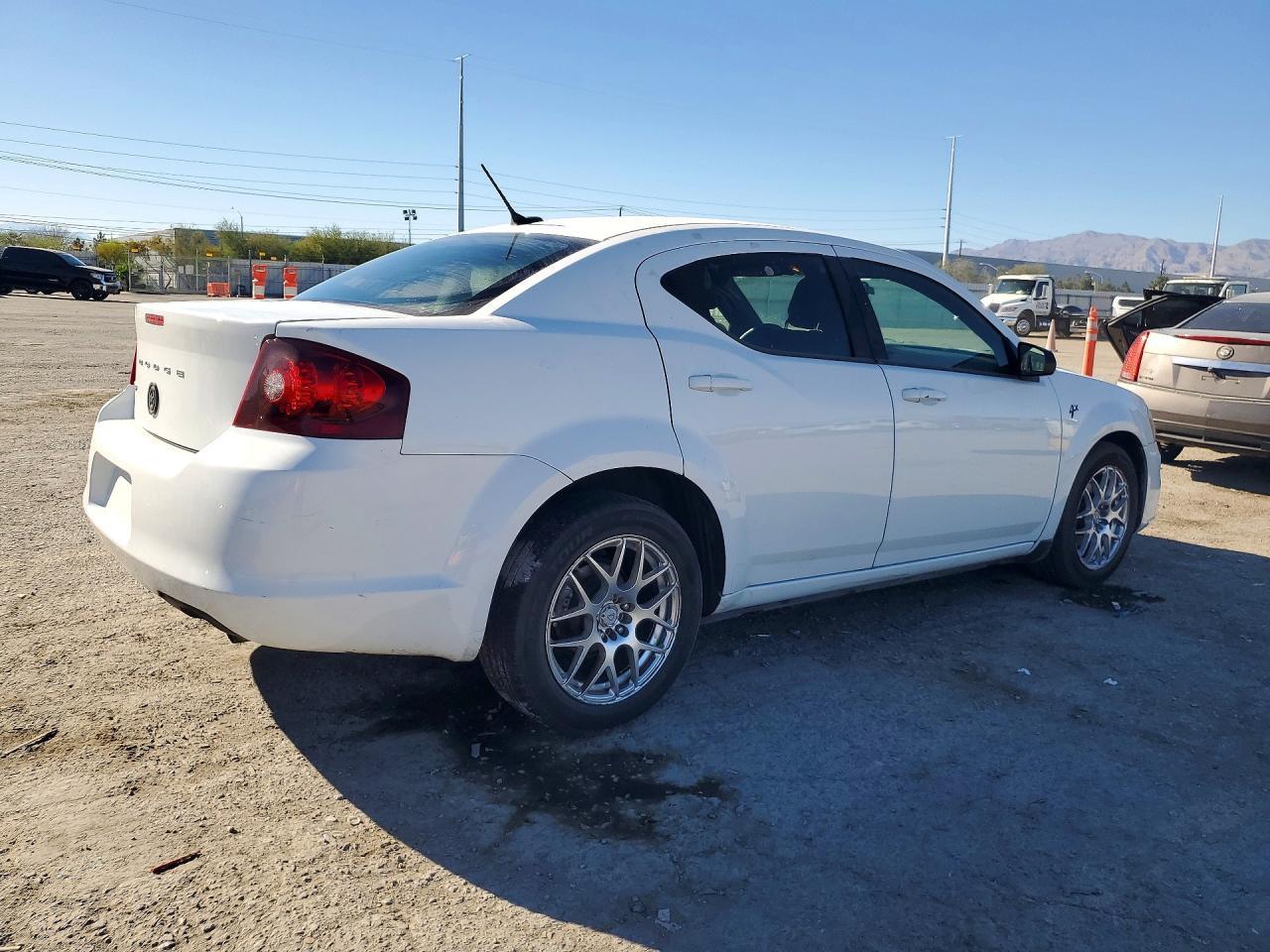 2013 Dodge Avenger Se - Image 3