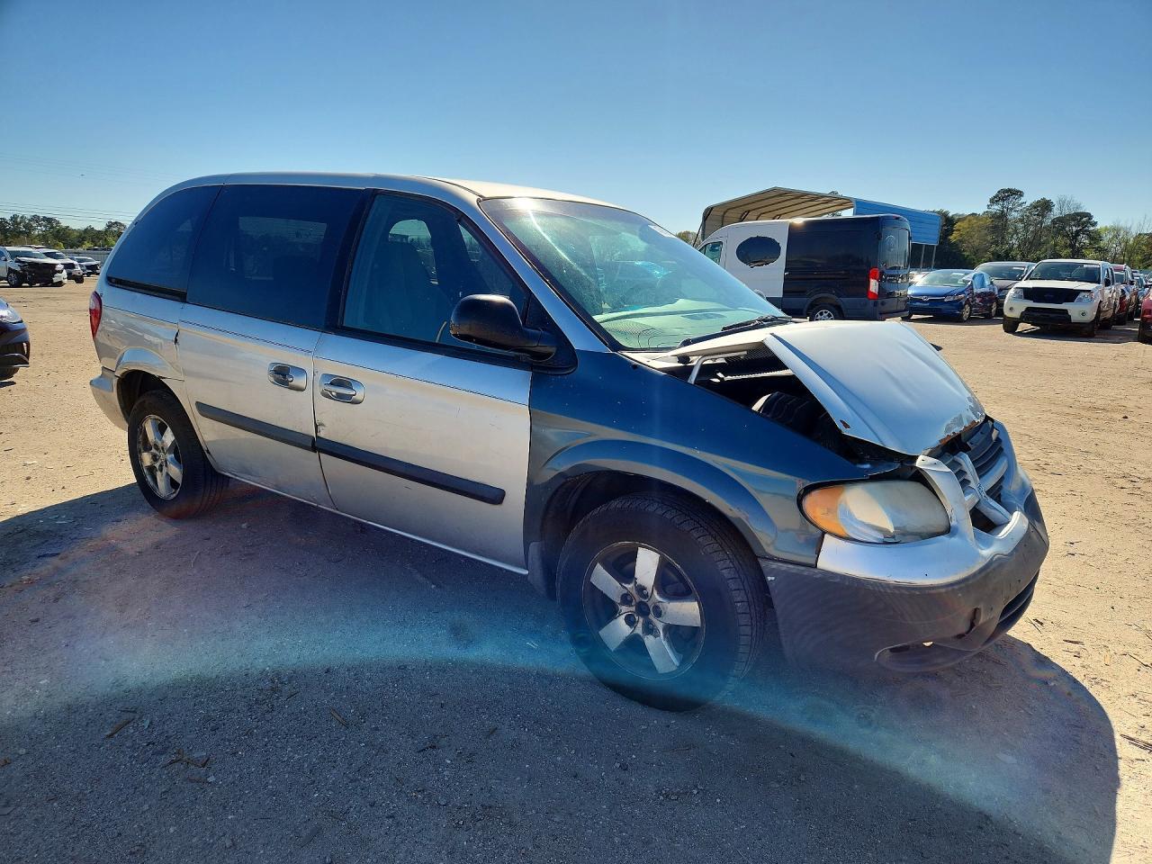 2005 Dodge Caravan Sxt - Фото 4