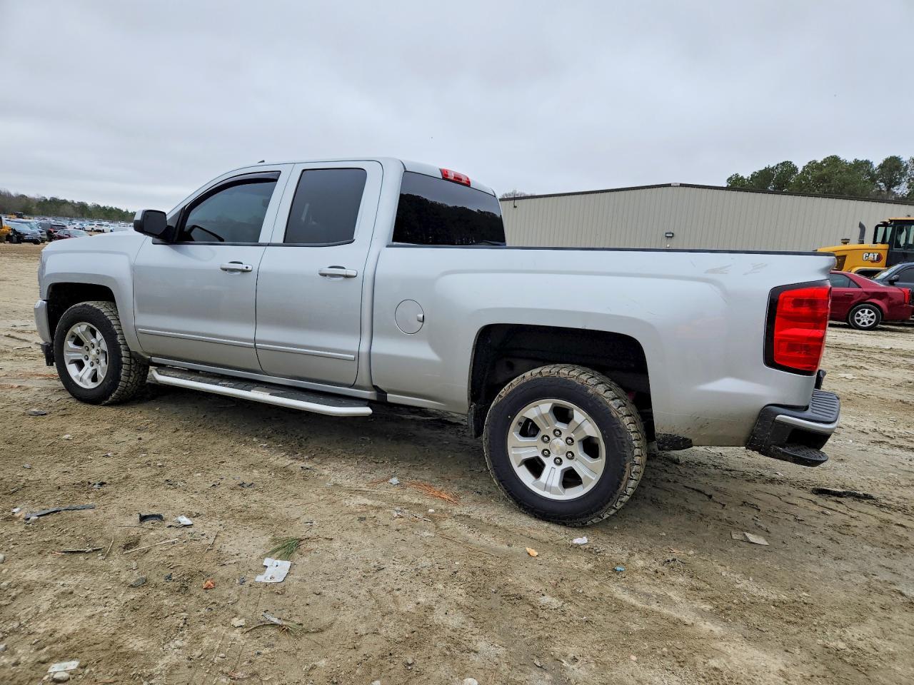 2016 Chevrolet Silverado K1500 Lt - Image 2