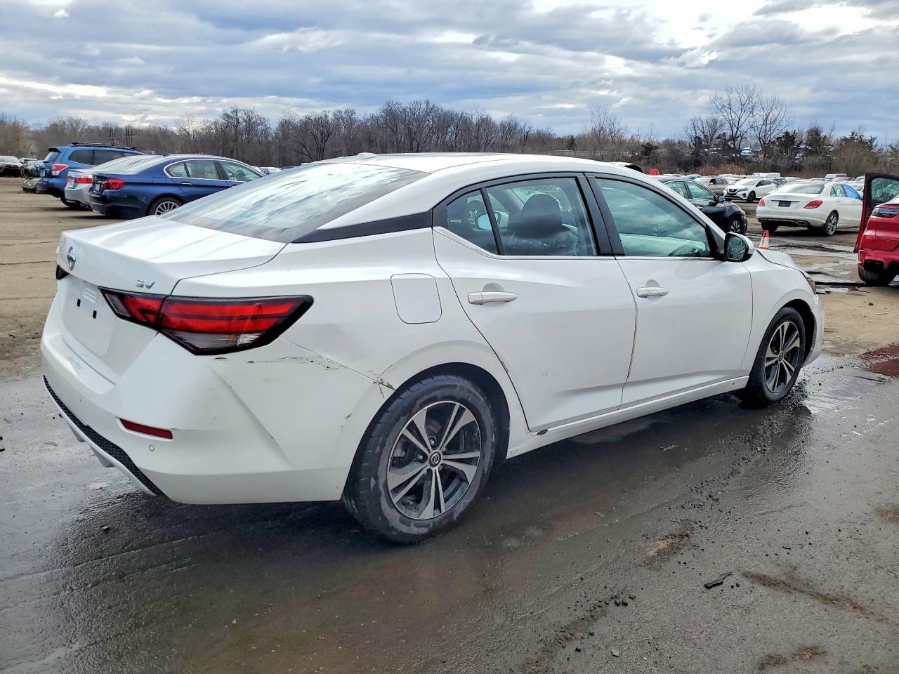 2022 Nissan Sentra Sv - Image 3