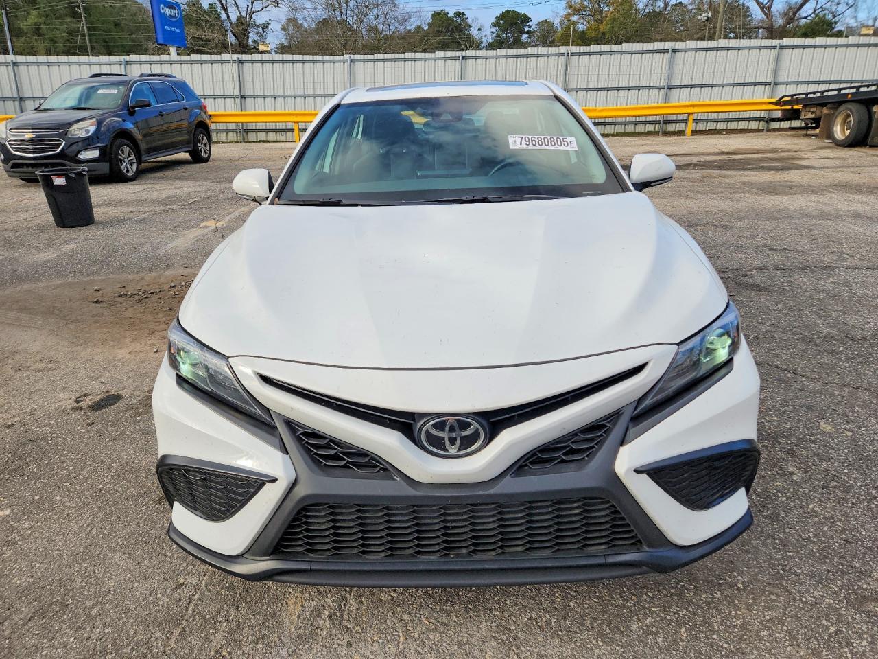 2024 Toyota Camry Se - Фото 5