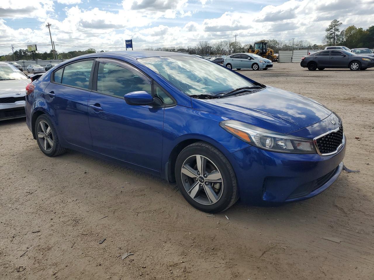2018 Kia Forte S - Image 4