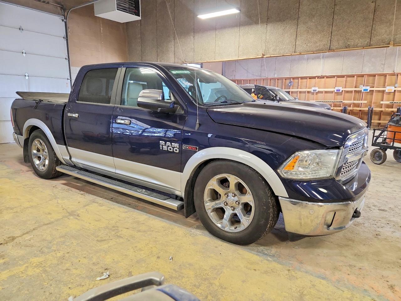2016 Ram 1500 Laramie - Image 4