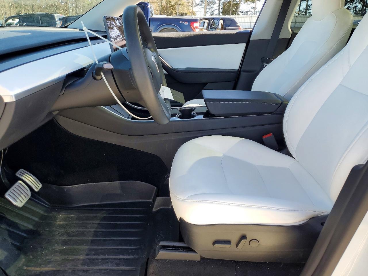 2020 Tesla Model Y - Фото 7