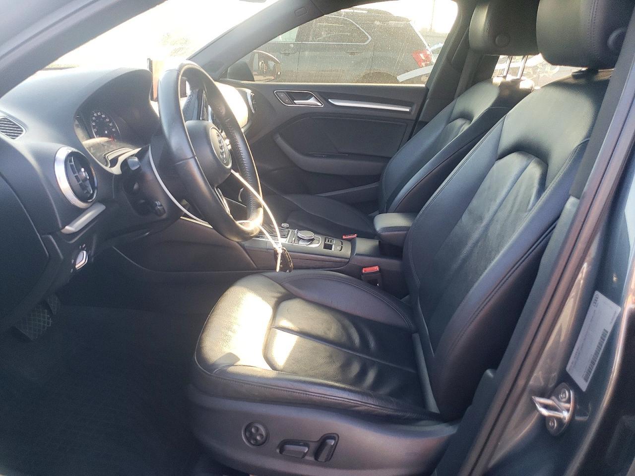 2018 Audi A3 Premium - Фото 7