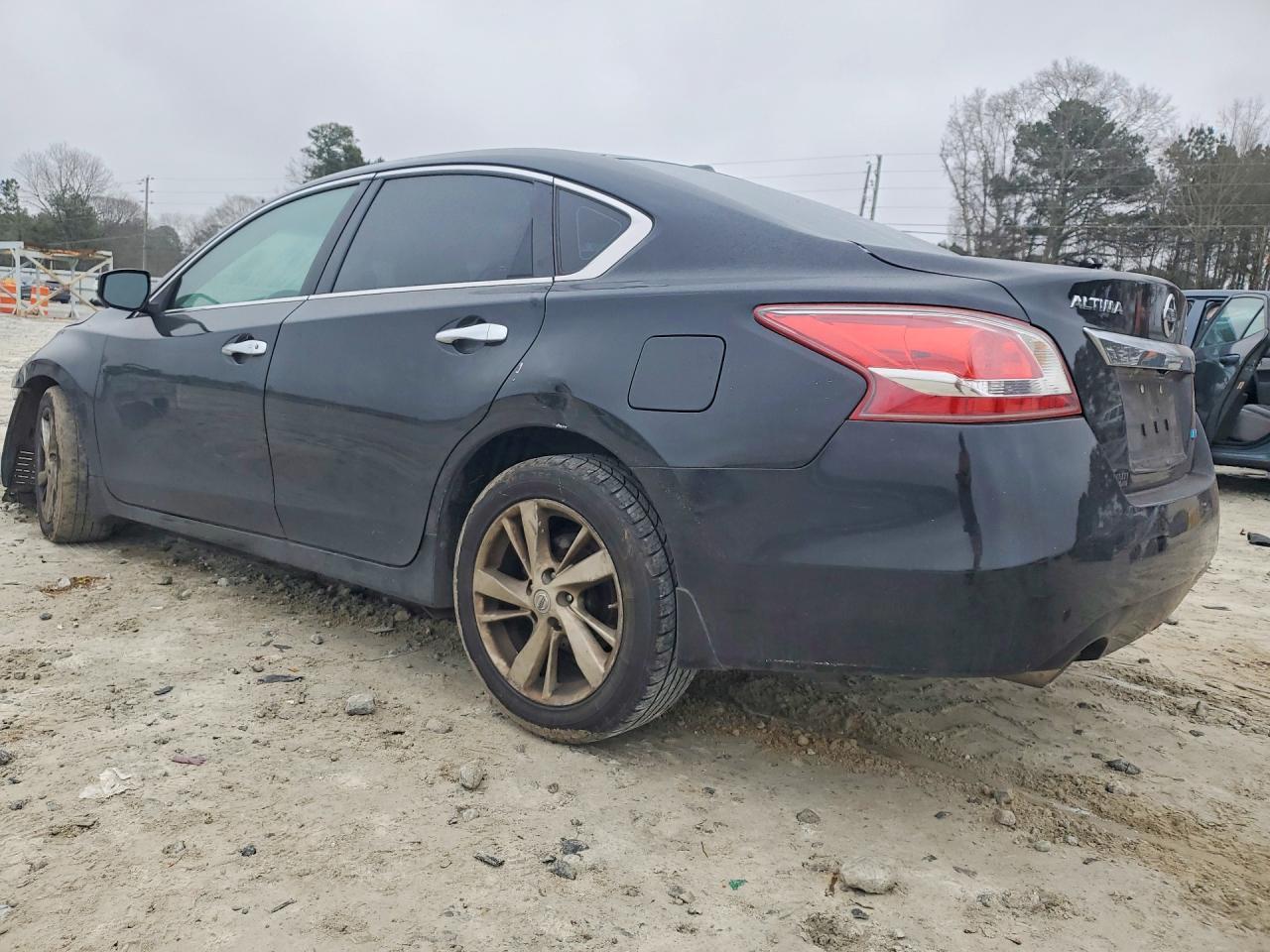 2013 Nissan Altima 2.5 - Фото 2