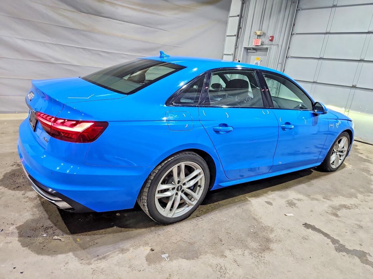 2020 Audi A4 Premium Plus - Фото 3