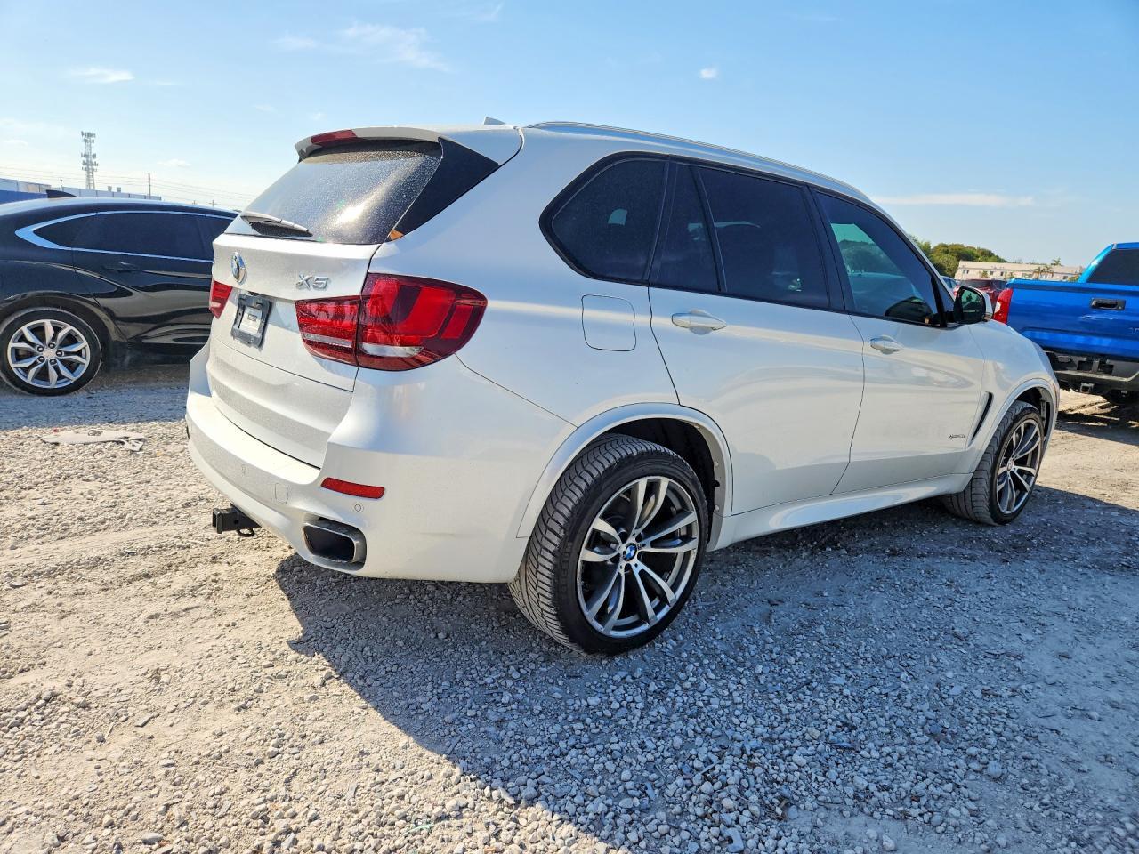 2016 BMW X5 Xdr40E - Фото 3