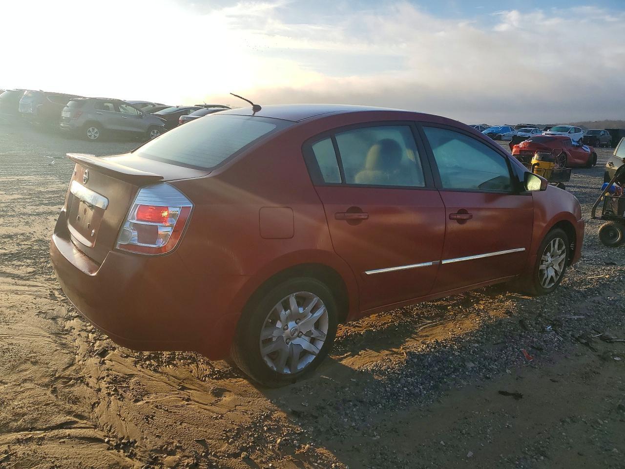 2012 Nissan Sentra 2.0 - Фото 3